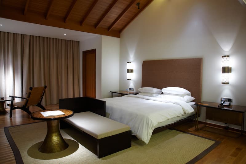 Hotel Painting